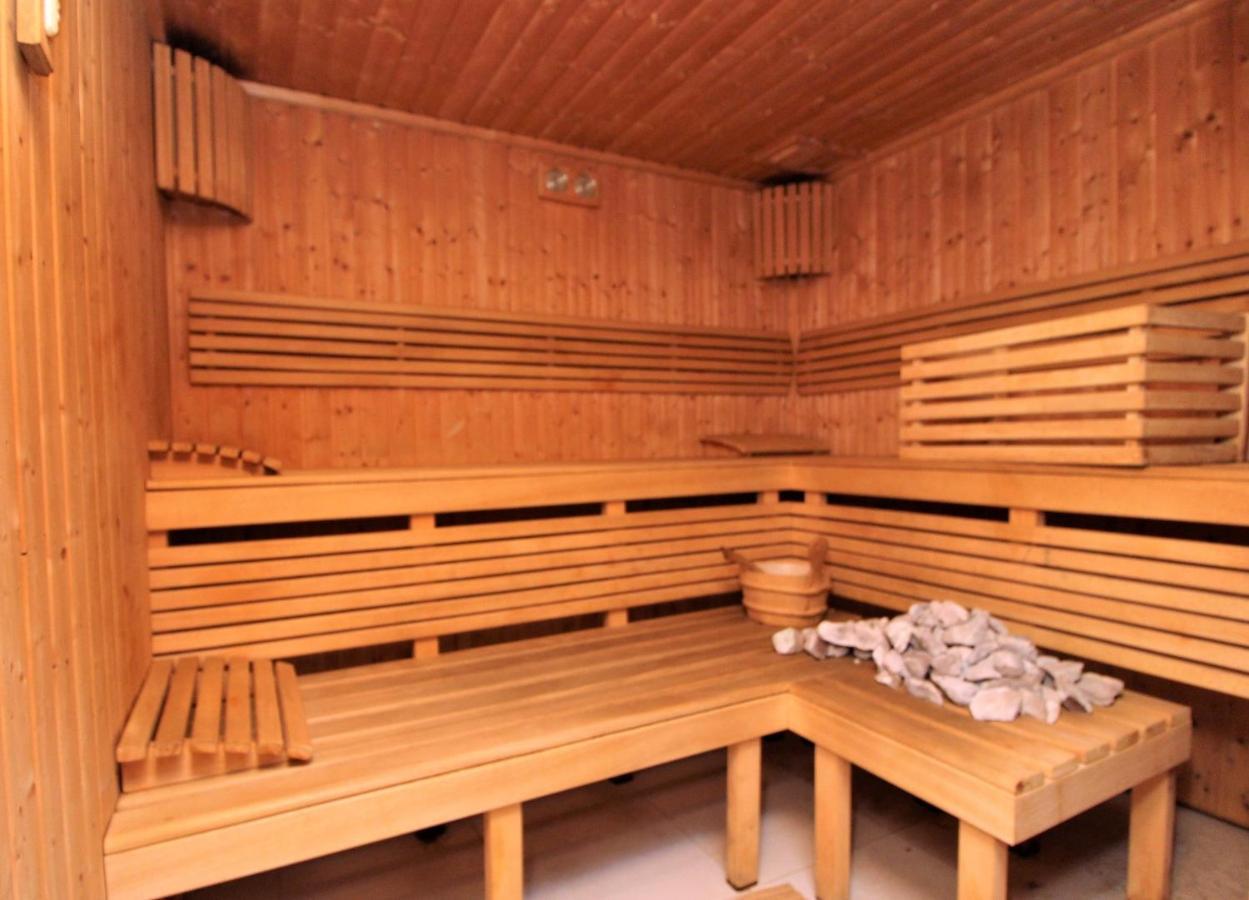 Nadmorski Dwor 10 Gdańsk